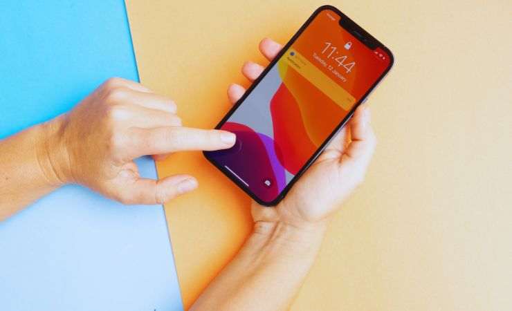 mani su iphone